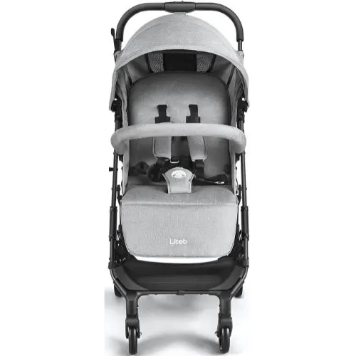 Carrinho de Bebê Compacto 0-15 Kg Oppa Cinza Litet - BB464, leve e prático, ideal para bebês até 15 kg. Possui fechamento compacto com sistema ONE HAND, assento reclinável em várias posições, barra frontal removível e cinto de segurança de 5 pontos. Inclui capota retrátil para proteção, suspensão e rodas giratórias com travas.